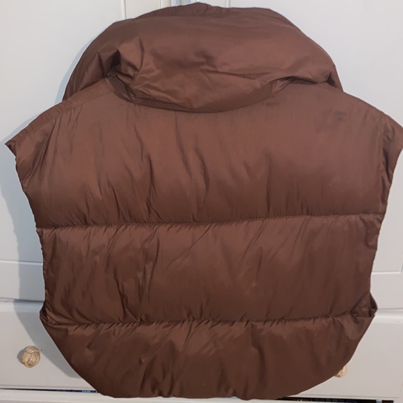 Brown Zara Vest - Picture 2 of 6